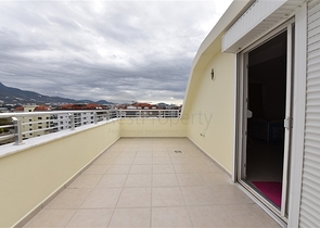 Меблированный пентхаус в Кестеле