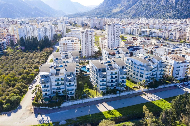 Квартира 2+1 с мебелью в комплексе отельного плана в Анталии