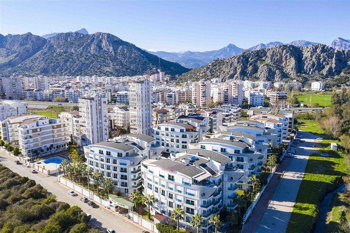 Квартира 2+1 с мебелью в комплексе отельного плана в Анталии