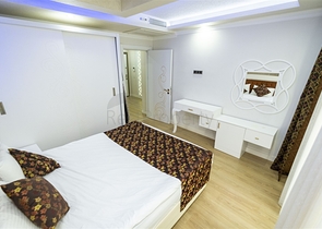 Квартира 2+1 с мебелью в комплексе отельного плана в Анталии