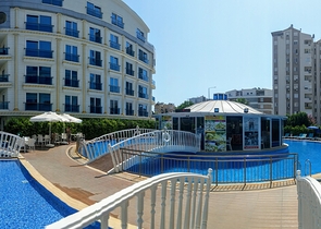 Квартира 2+1 с мебелью в комплексе отельного плана в Анталии