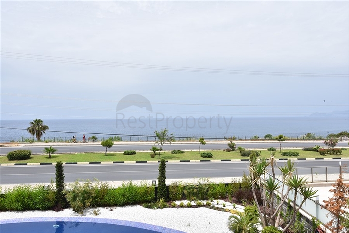 Квартира с прямым видом на море