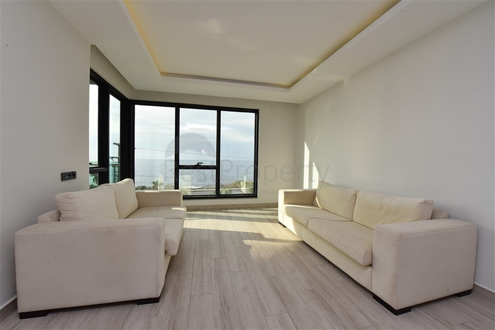 Квартира с прямым видом на море