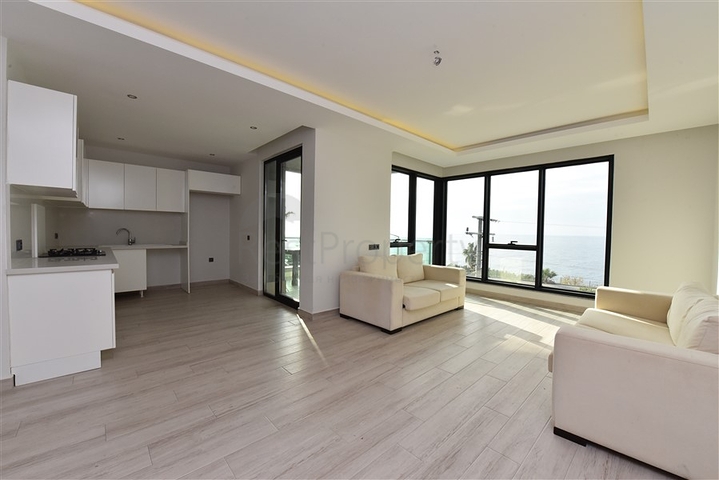 Квартира с прямым видом на море