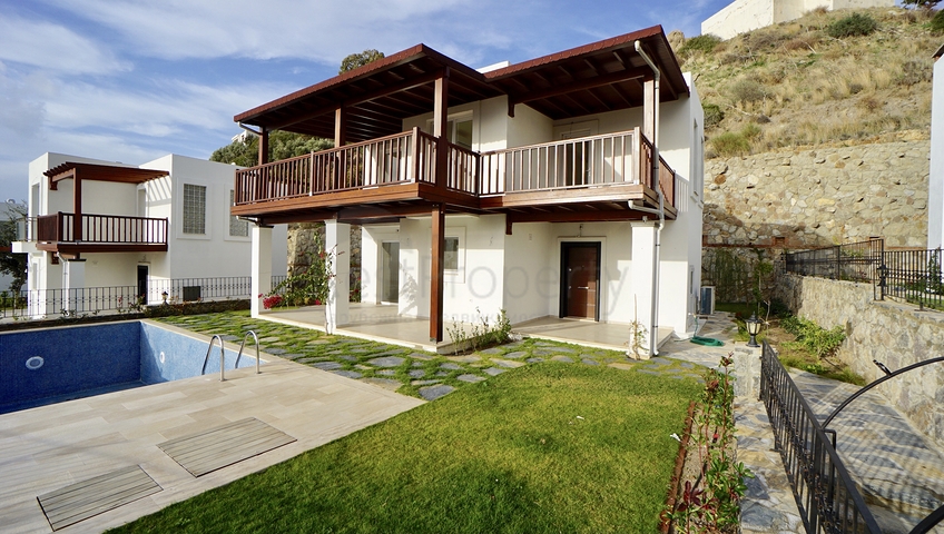 Вилла с видом на море с собственным бассейном в Бодруме