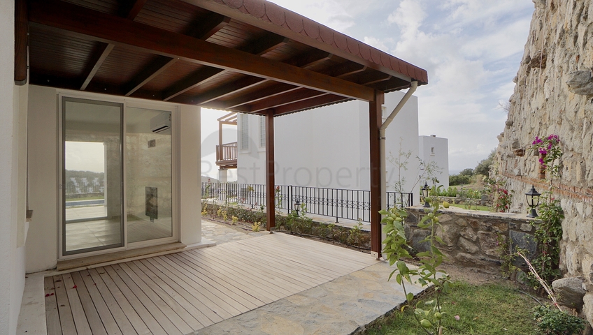 Вилла с видом на море с собственным бассейном в Бодруме