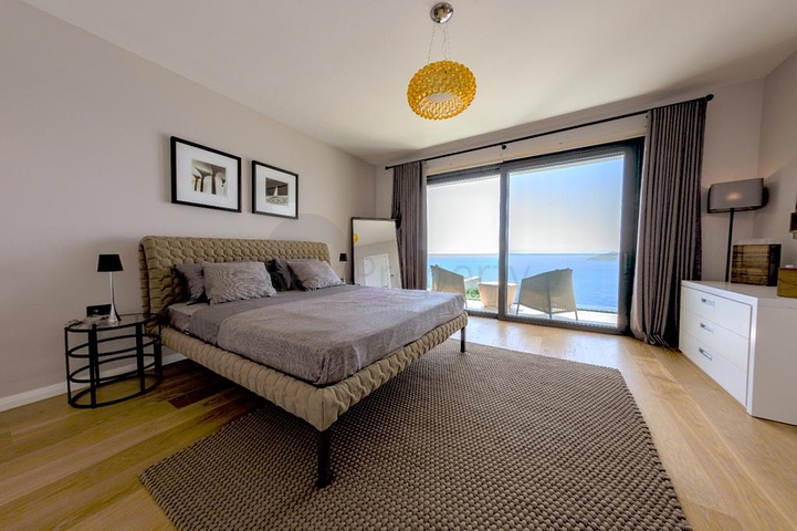 Комфортабельные квартиры с видом на море в элитном районе Гюмюшлюк 