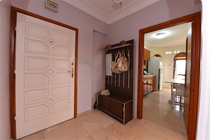 Меблированная квартира планировки 3+1 в районе Махмутлар