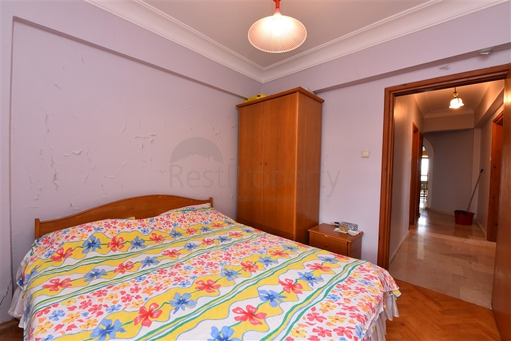 Меблированная квартира планировки 3+1 в районе Махмутлар