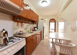 Меблированная квартира планировки 3+1 в районе Махмутлар