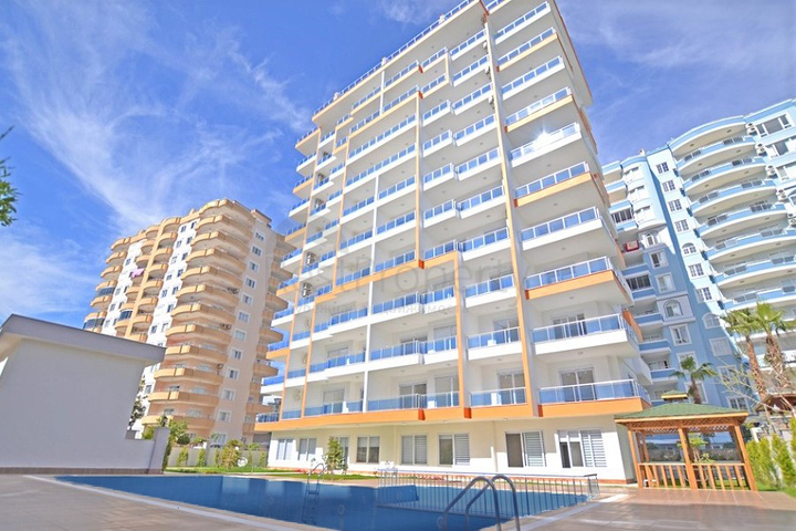 Трехкомнатная квартира в Махмутларе