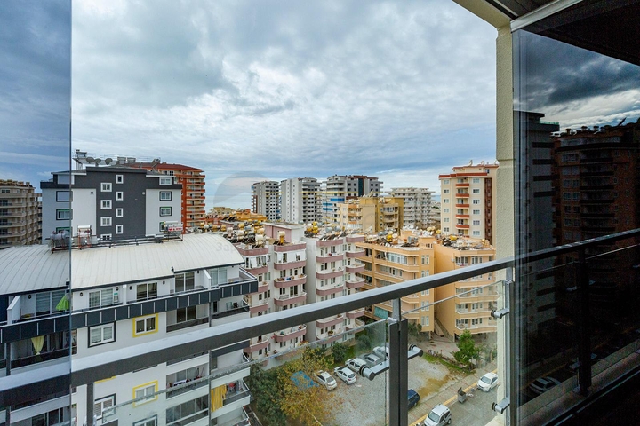 Меблированная квартира планировки 2+1 в районе Махмутлар