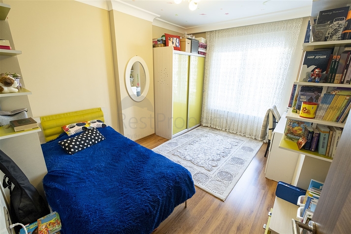 Квартира 2+1 с мебелью  в Лимане Коньяалты 600 м до моря