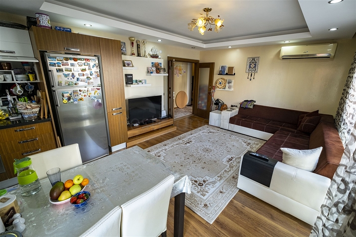 Квартира 2+1 с мебелью  в Лимане Коньяалты 600 м до моря