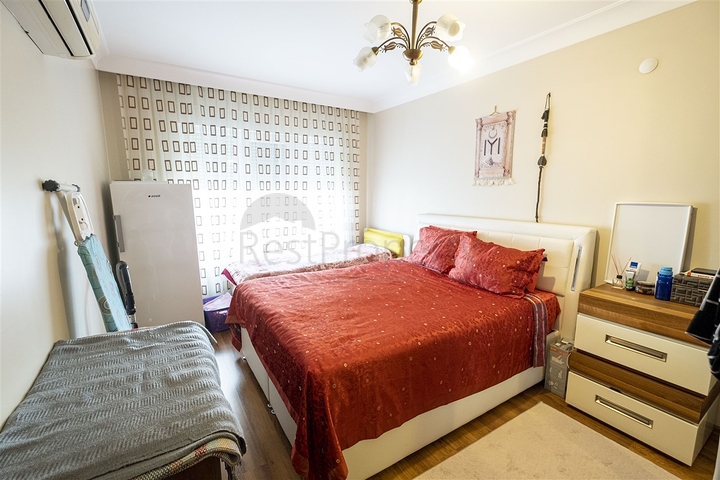 Квартира 2+1 с мебелью  в Лимане Коньяалты 600 м до моря