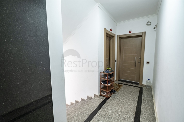 Квартира 2+1 с мебелью  в Лимане Коньяалты 600 м до моря