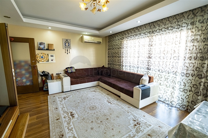 Квартира 2+1 с мебелью  в Лимане Коньяалты 600 м до моря