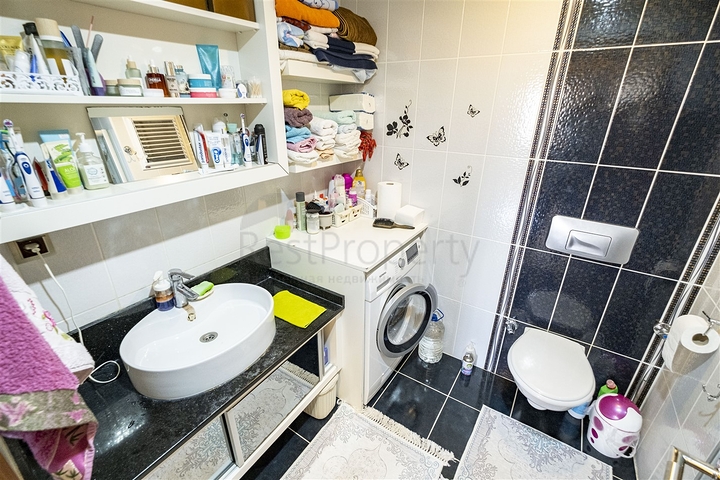 Квартира 2+1 с мебелью  в Лимане Коньяалты 600 м до моря