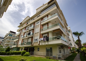 Квартира 2+1 с мебелью  в Лимане Коньяалты 600 м до моря