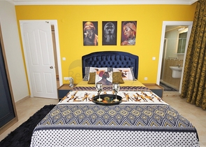 Трехкомнатная квартира с мебелью