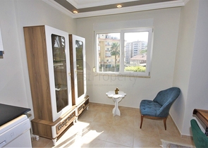 Трехкомнатная квартира с мебелью