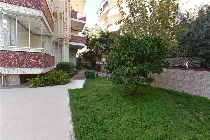 Меблированная квартира в районе Оба