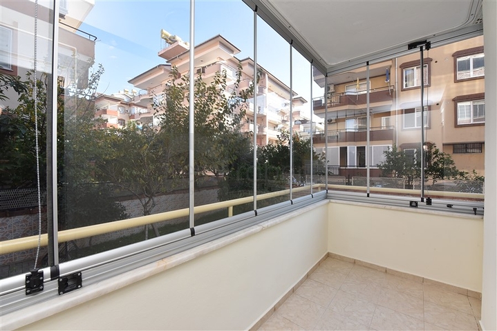 Меблированная квартира в районе Оба