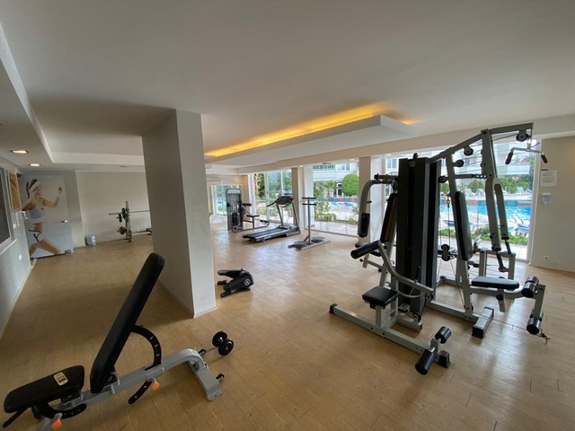 Трехкомнатная квартира в районе Тосмур