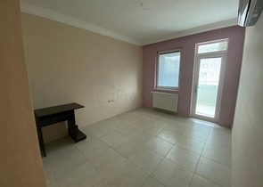 Трехкомнатная квартира в районе Тосмур