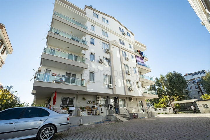 Просторная квартира 2+1 с газом в районе Хурма Коньяалты