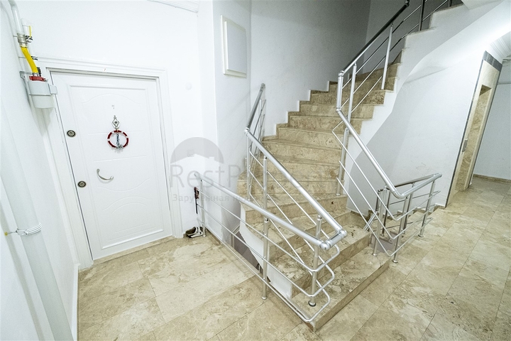 Просторная квартира 2+1 с газом в районе Хурма Коньяалты