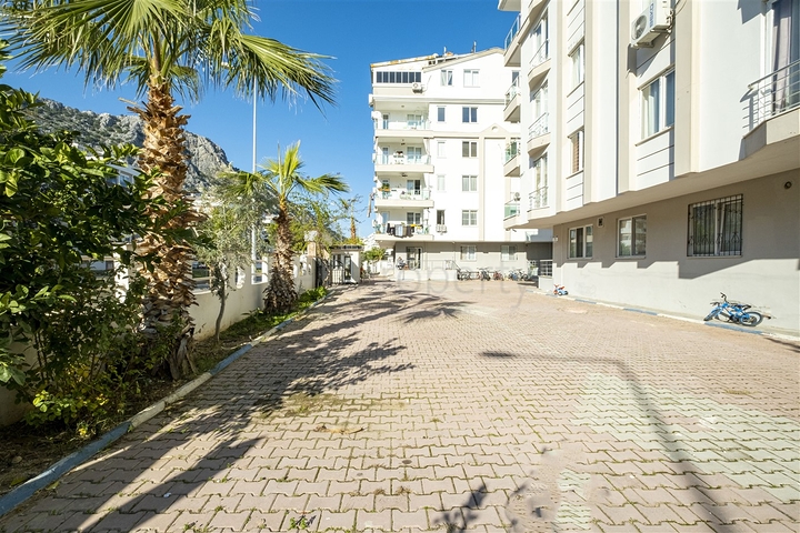 Просторная квартира 2+1 с газом в районе Хурма Коньяалты