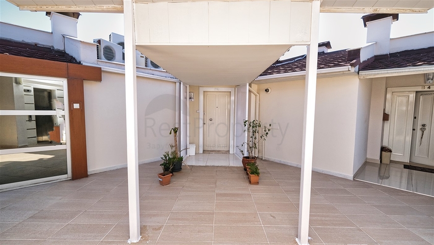 Пентхаус с 4 спальнями в 200 метрах от пляжей Коньяалты