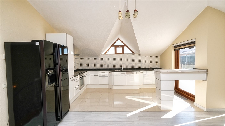 Пентхаус с 4 спальнями в 200 метрах от пляжей Коньяалты