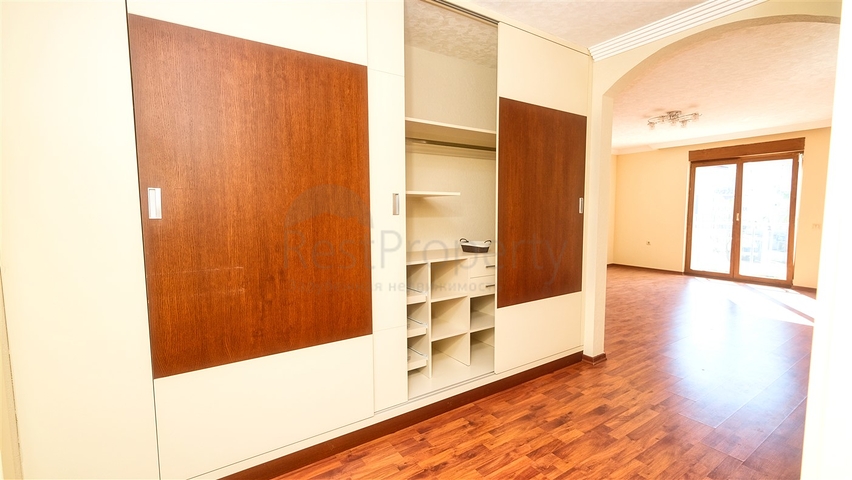 Пентхаус с 4 спальнями в 200 метрах от пляжей Коньяалты