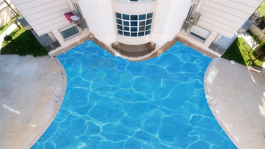 Пентхаус с 4 спальнями в 200 метрах от пляжей Коньяалты