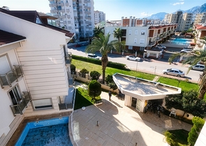 Пентхаус с 4 спальнями в 200 метрах от пляжей Коньяалты