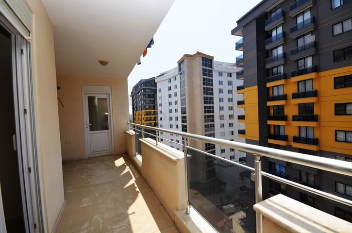 Трехкомнатная квартира в Махмутларе