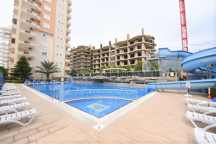 Трехкомнатная квартира в Махмутларе