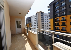 Трехкомнатная квартира в Махмутларе