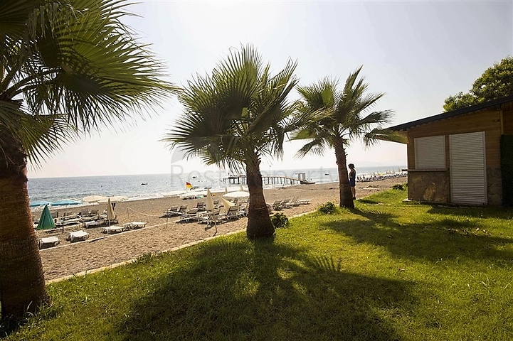 Трехкомнатная квартира с видом на море