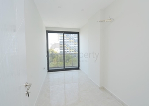 Трехкомнатная квартира с видом на море