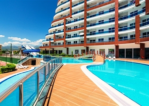 Меблированная квартира в районе Махмутлар