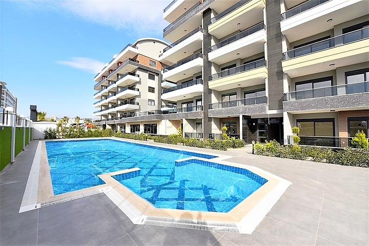 Меблированный пентхаус планировки 2+1