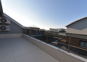 Меблированный пентхаус планировки 2+1