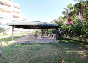 Трехкомнатная квартира в районе Тосмур