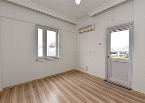 Трехкомнатная квартира в районе Тосмур