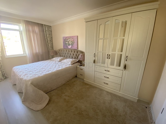 Трехкомнатная квартира в Махмутларе