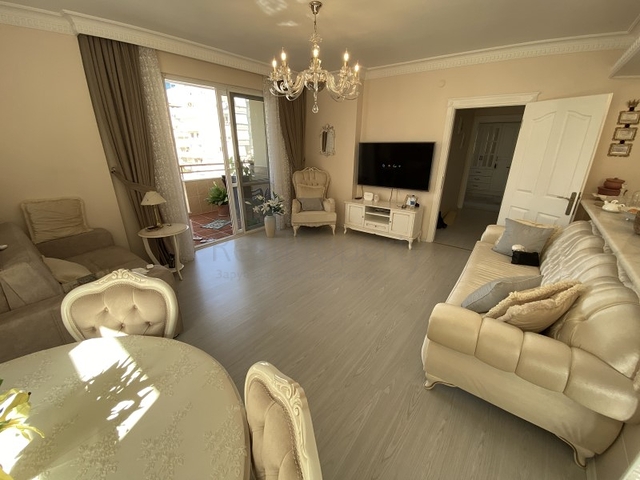 Трехкомнатная квартира в Махмутларе