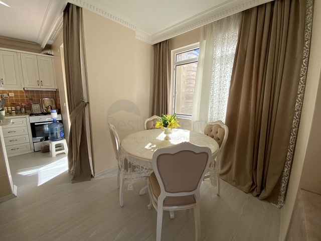 Трехкомнатная квартира в Махмутларе